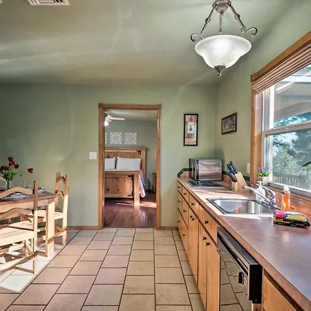 Broken Bow Cottage With Deck, Hot Tub And Fire Pit! Exterior photo