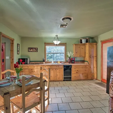 Broken Bow Cottage With Deck, Hot Tub And Fire Pit! Exterior photo